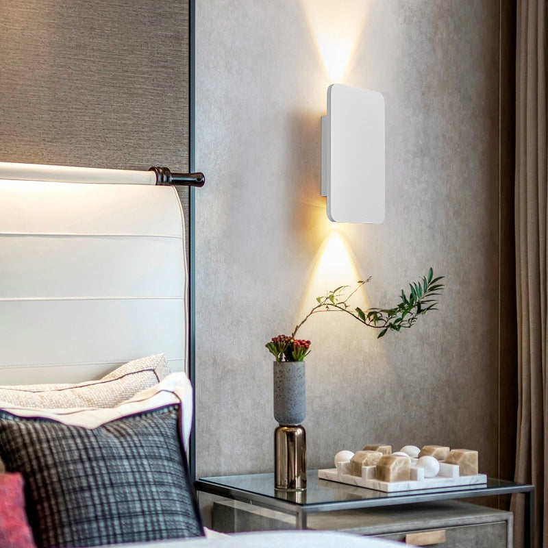 Moderne Wandleuchte aus Glas