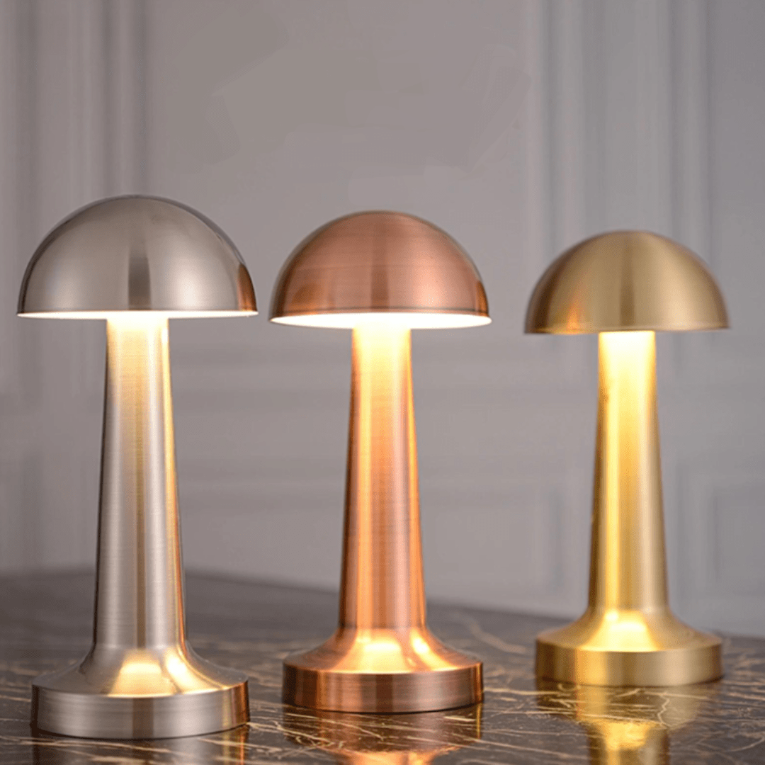 Wiederaufladbare Tischlampe aus Metall