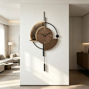 Moderne Wanduhr aus Metall