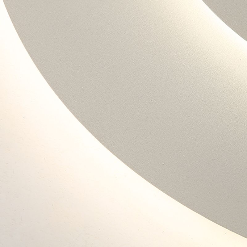 Round acrylic metal ceiling lamp