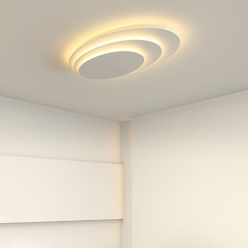 Round acrylic metal ceiling lamp