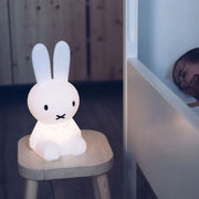Dekorative Figur des Kaninchens Miffy