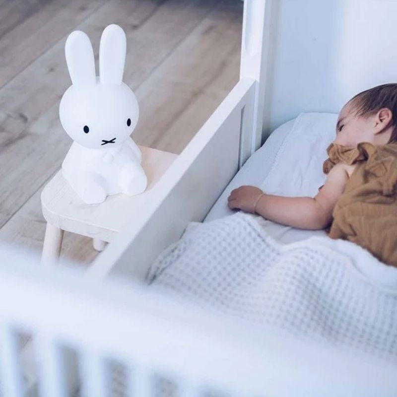 Dekorative Figur des Kaninchens Miffy
