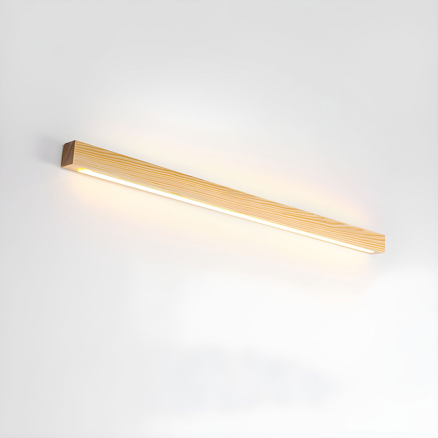 Lineare Wandleuchte aus Holz