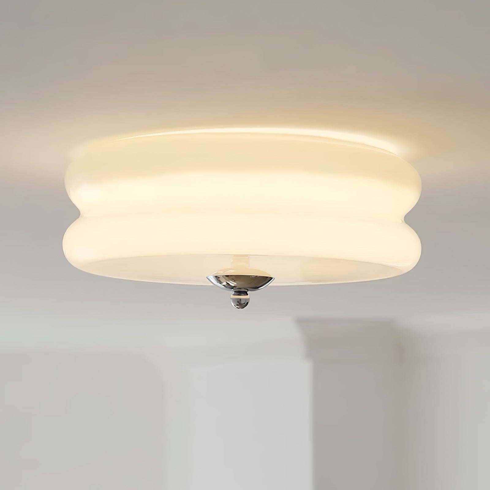 Vintage-Deckenleuchte mit geripptem Glas