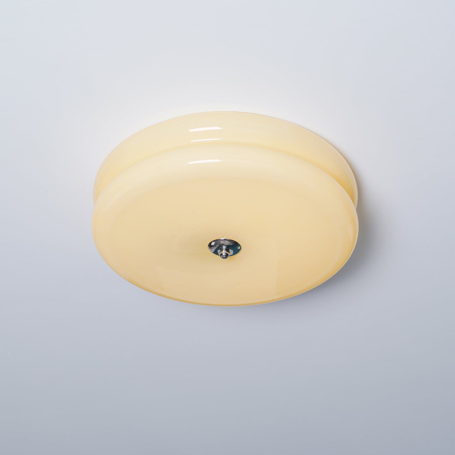 Vintage-Deckenleuchte mit geripptem Glas