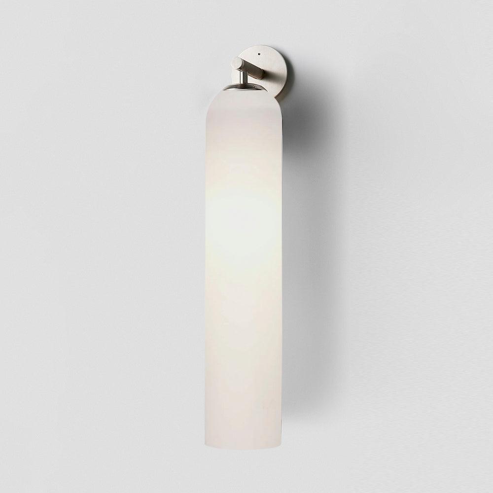 Wandleuchte aus Kunstglas