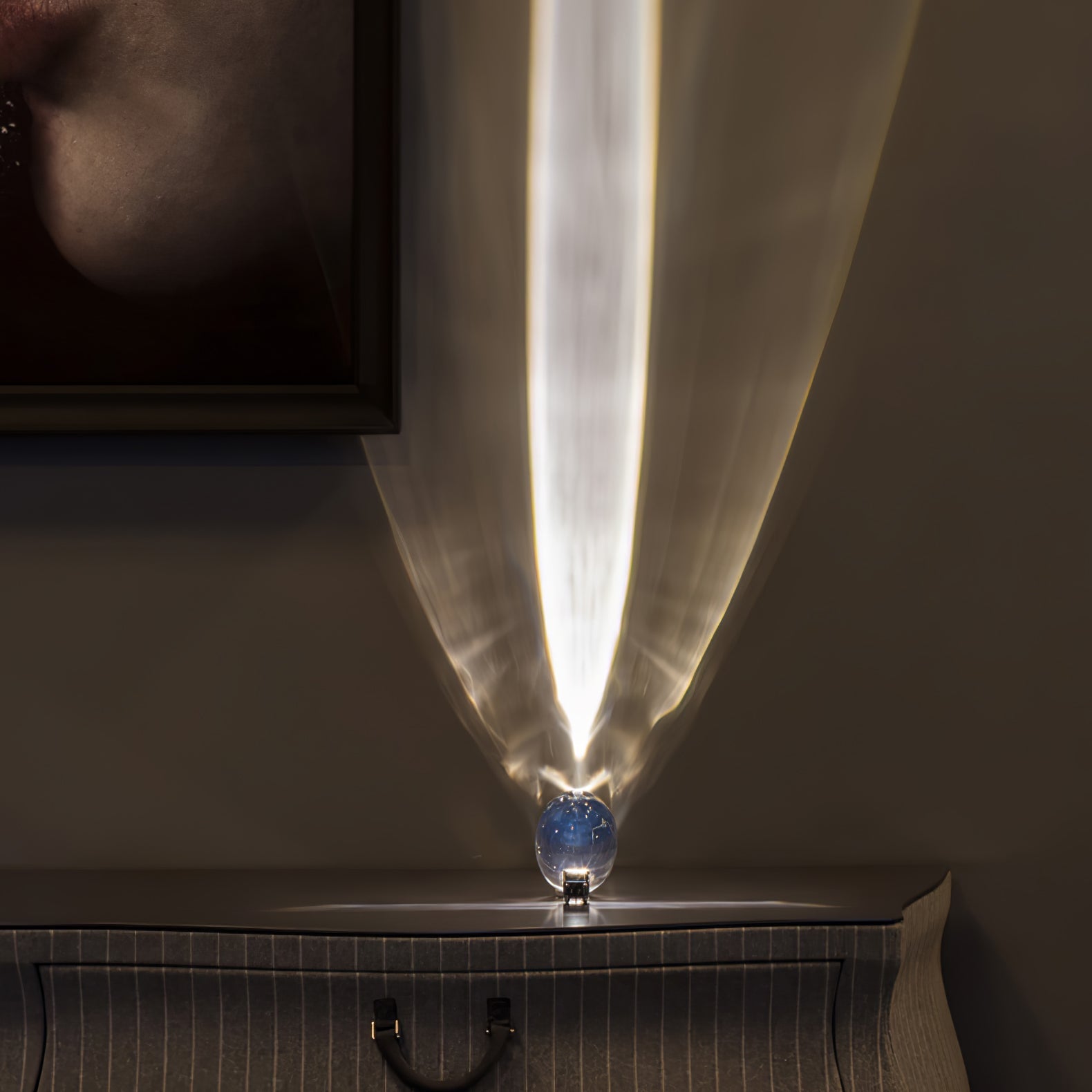 Skulpturale Kristall-Tischlampe