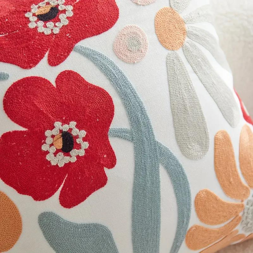 Kissenbezug aus Polyester mit botanischem Muster