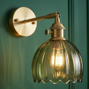 Aluminium-Glas-Wandleuchte in Blumenform