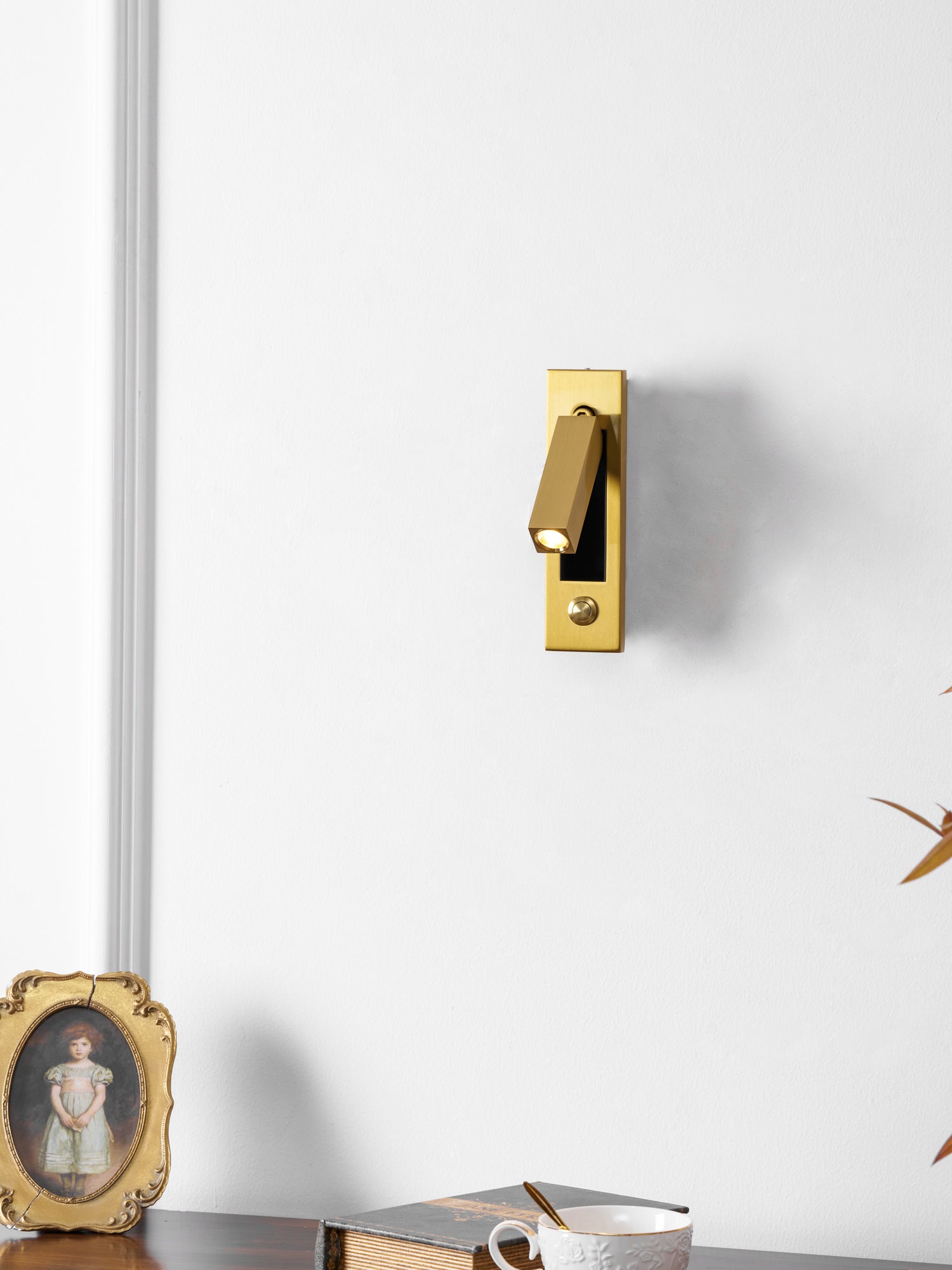 Flach zusammenklappbare Nachttischlampe