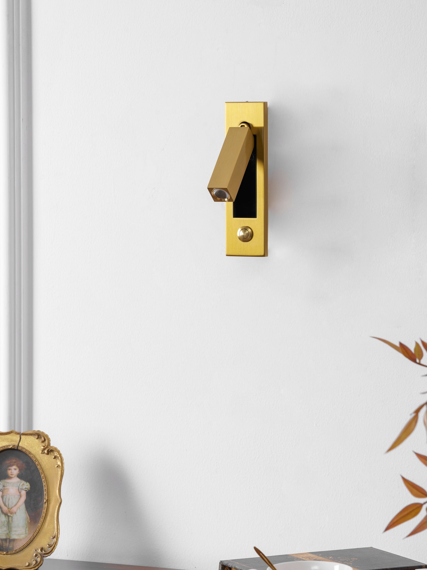 Flach zusammenklappbare Nachttischlampe