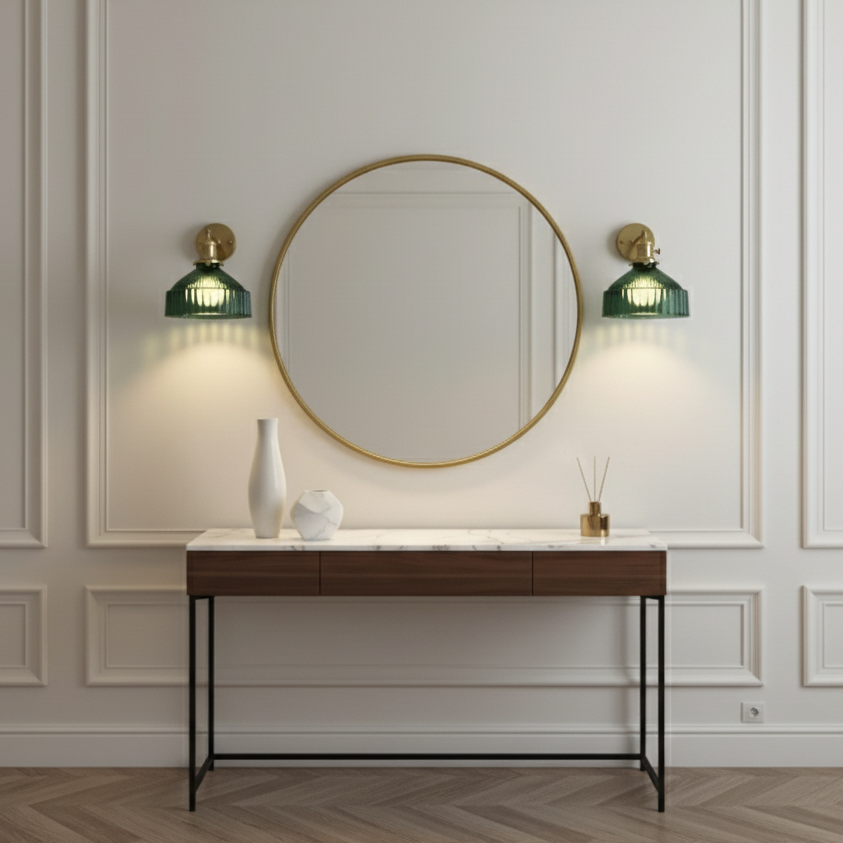Wandleuchte im Vintage-Stil mit geripptem Schirm