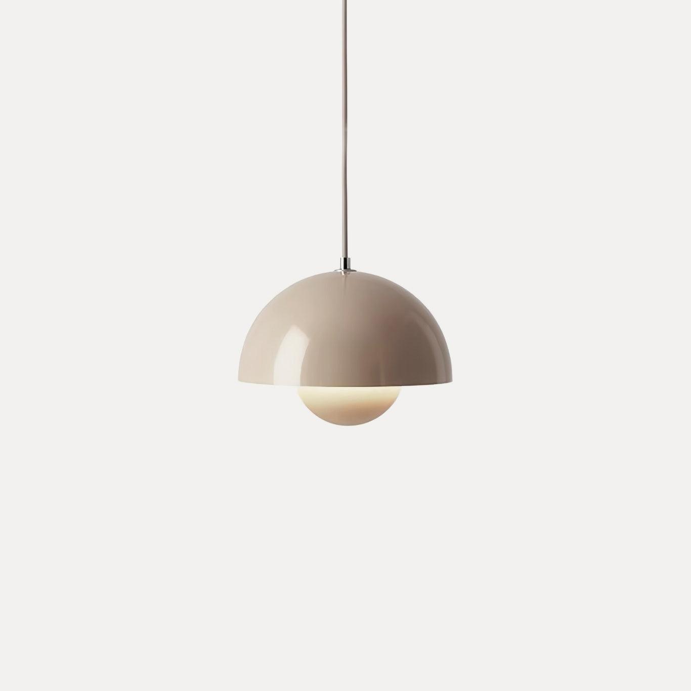 Geometrische Pendelleuchte aus Aluminium