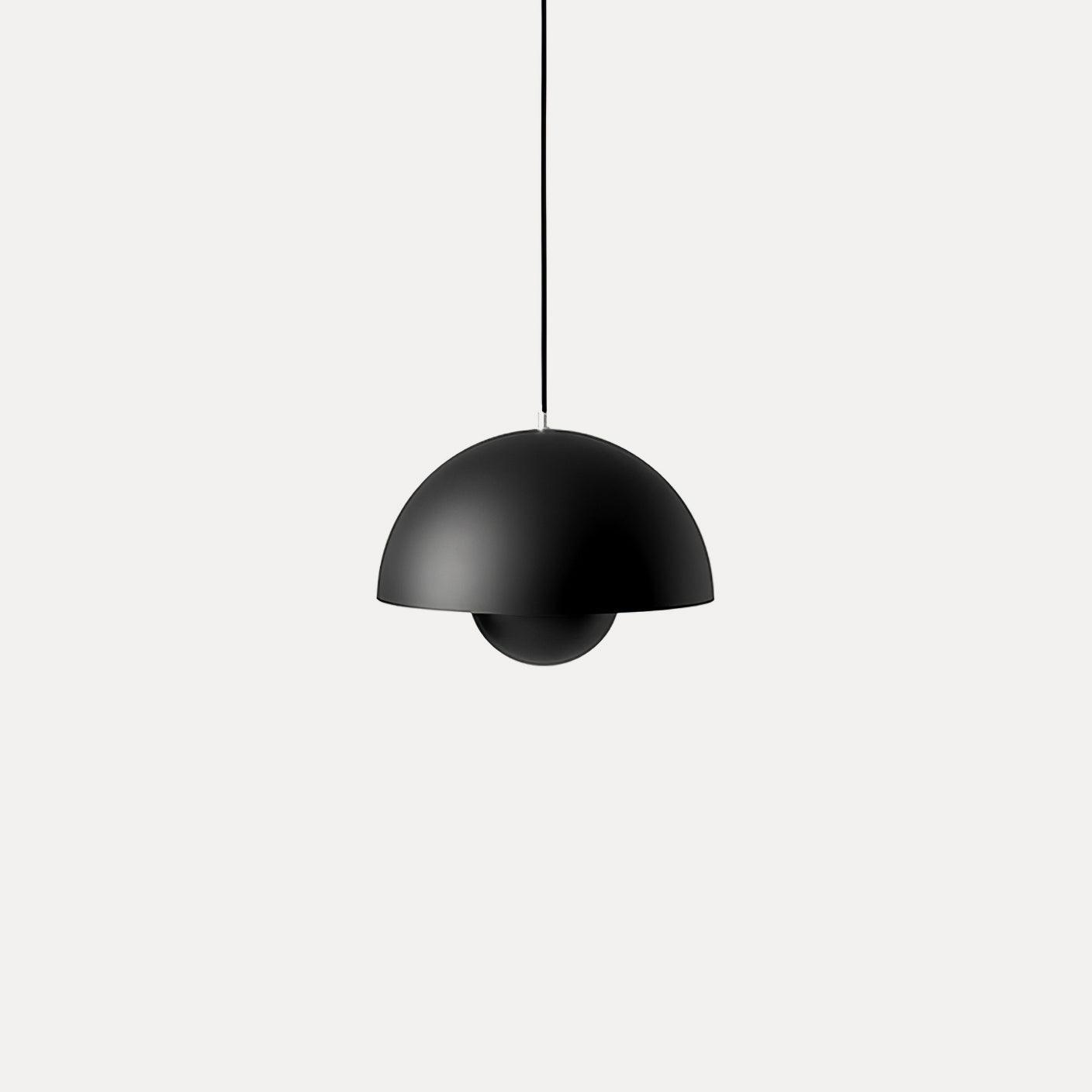 Geometrische Pendelleuchte aus Aluminium