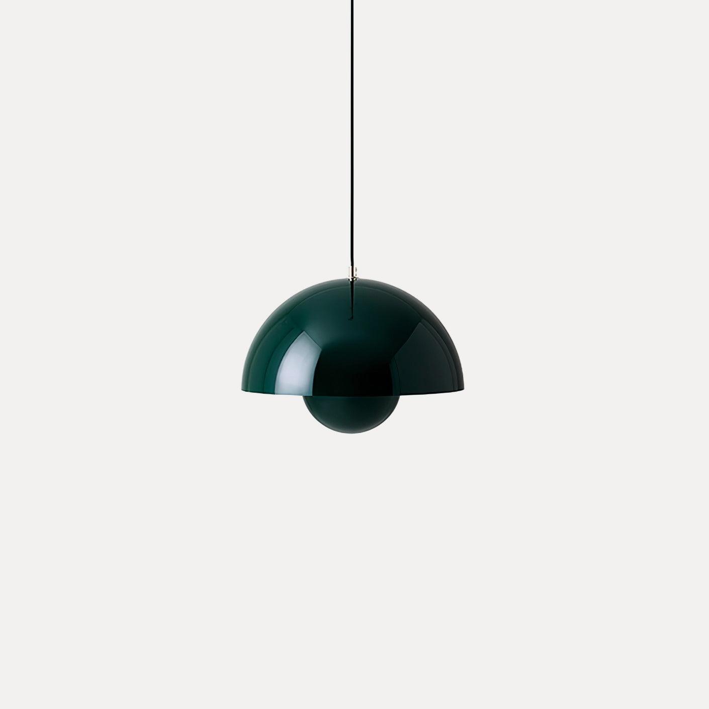 Geometrische Pendelleuchte aus Aluminium