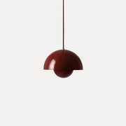 Geometrische Pendelleuchte aus Aluminium