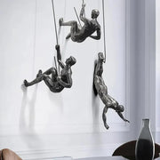 Figurale Wandskulptur aus Kunstharz