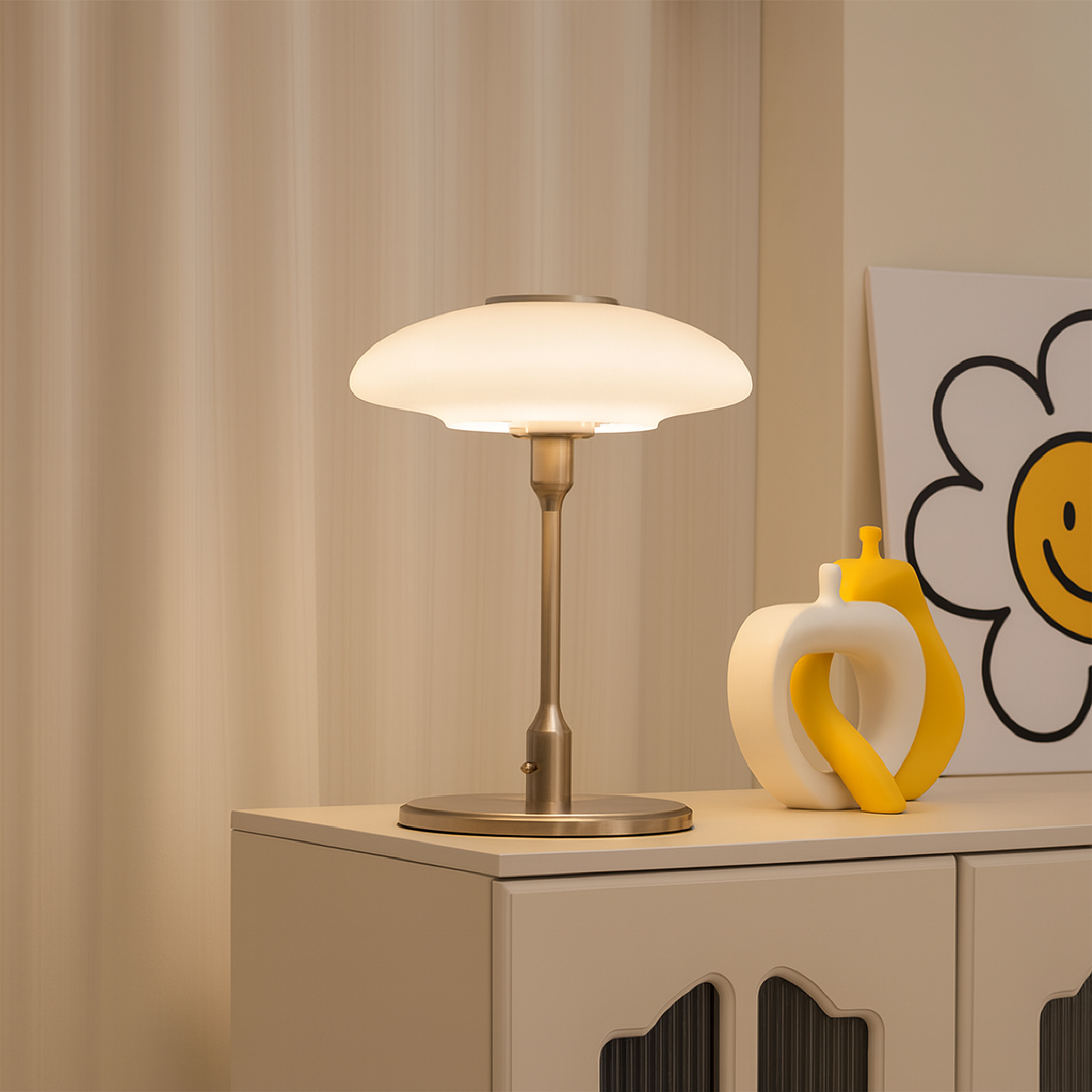 Schwedische Design Tischlampe
