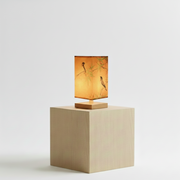 Tischlampe im orientalischen Holzstil