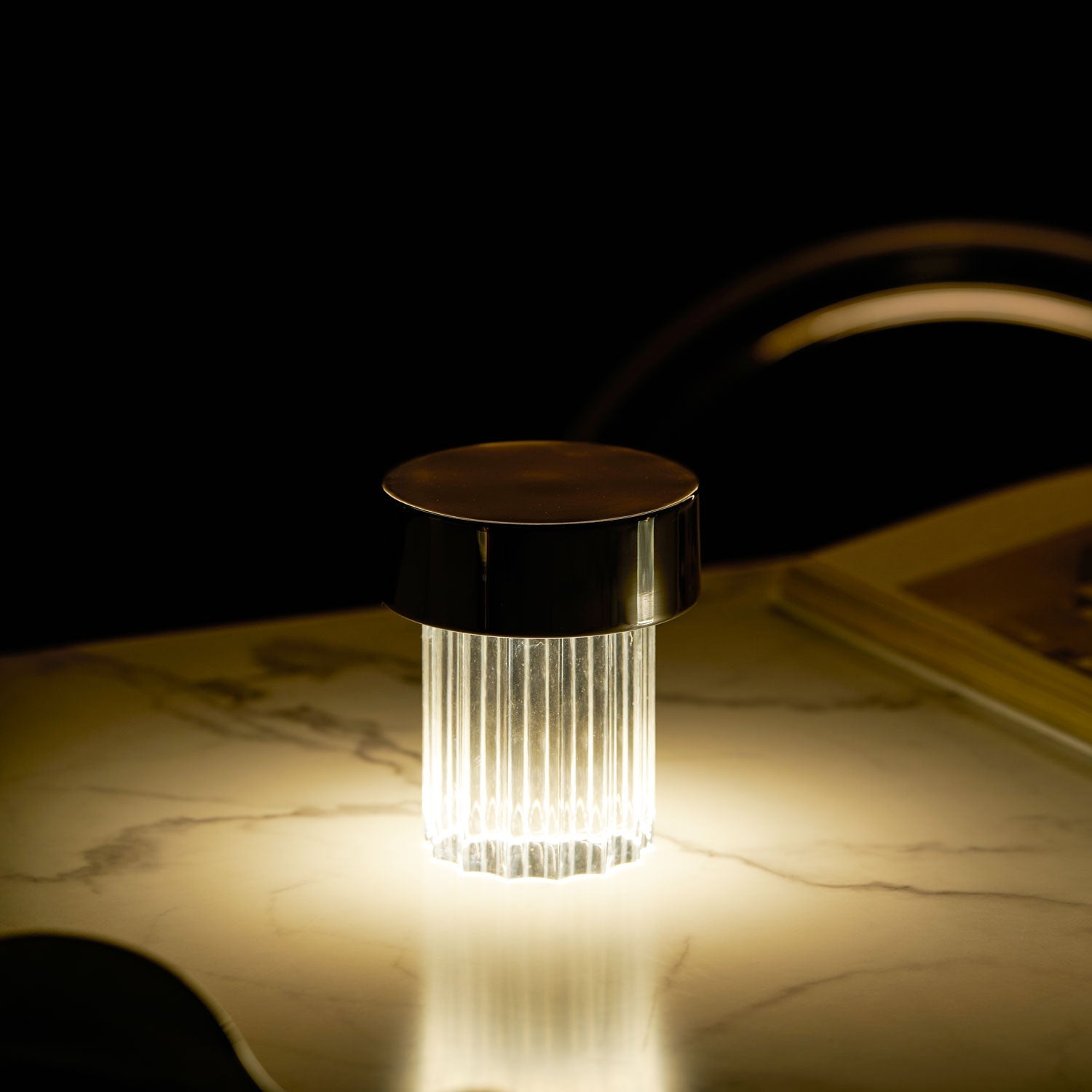 Wiederaufladbare Kristall-Tischlampe