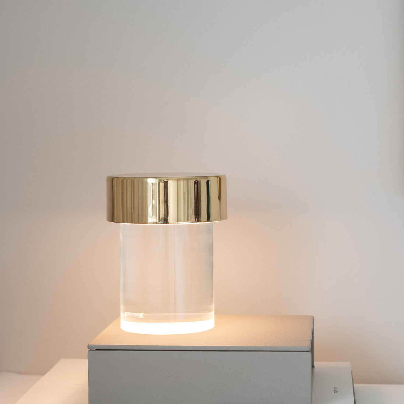 Wiederaufladbare Kristall-Tischlampe