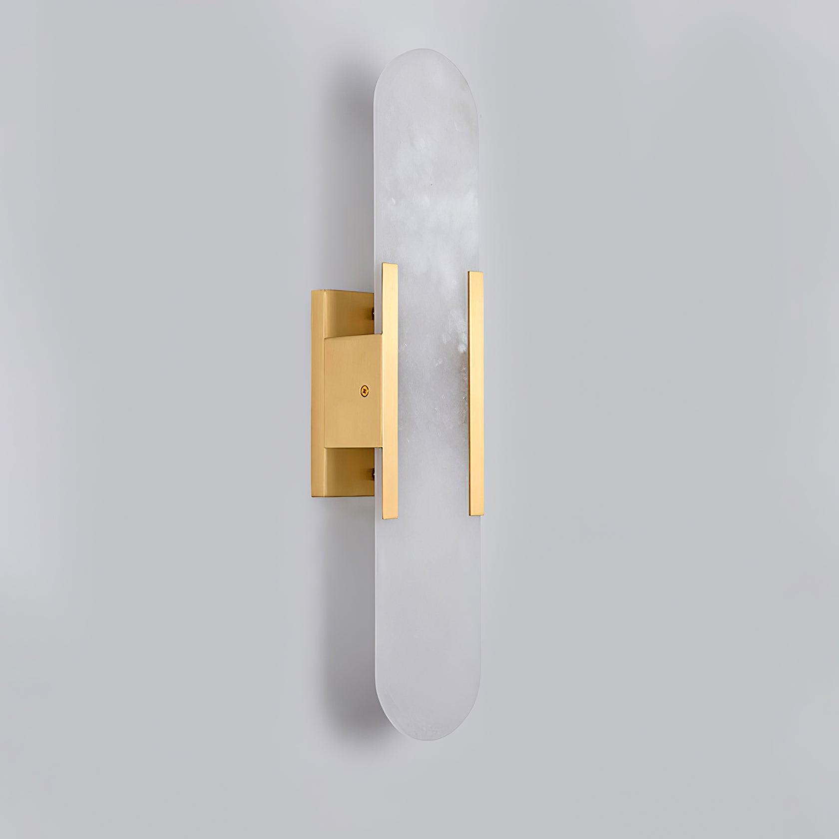 Elegante Wandleuchte aus Alabaster und Messing