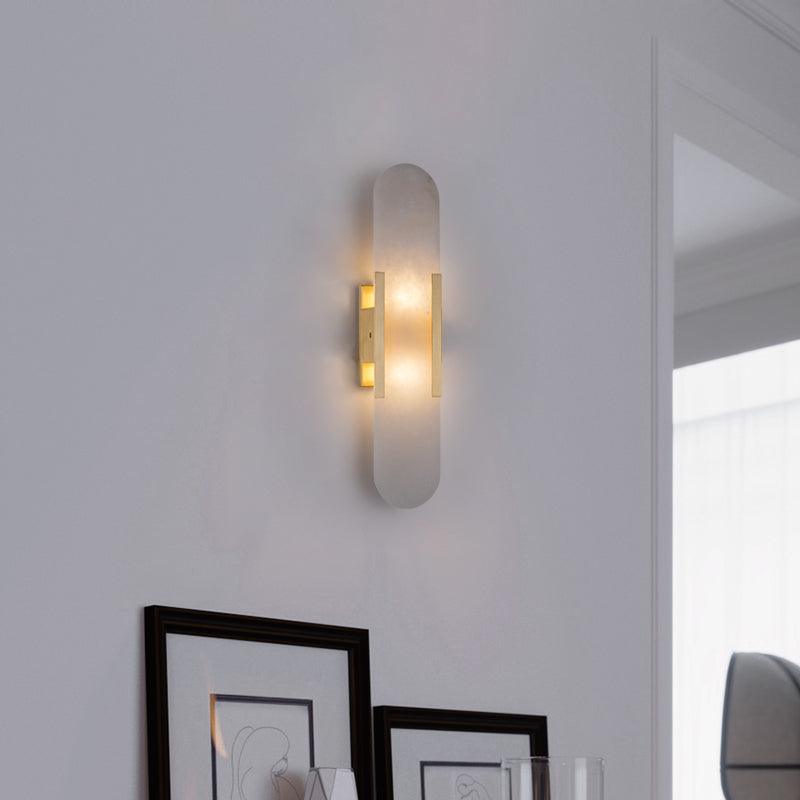 Elegante Wandleuchte aus Alabaster und Messing