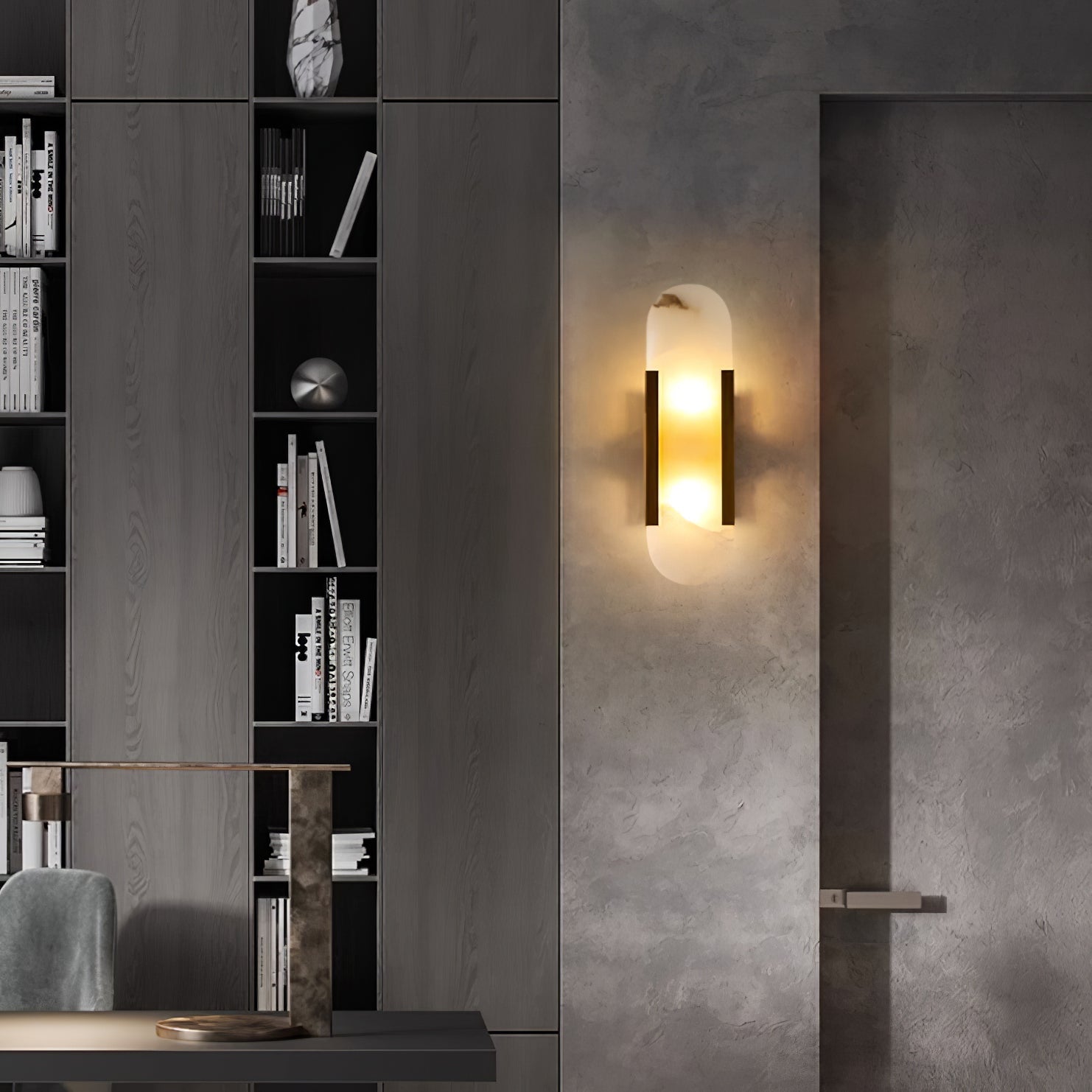 Elegante Wandleuchte aus Alabaster und Messing