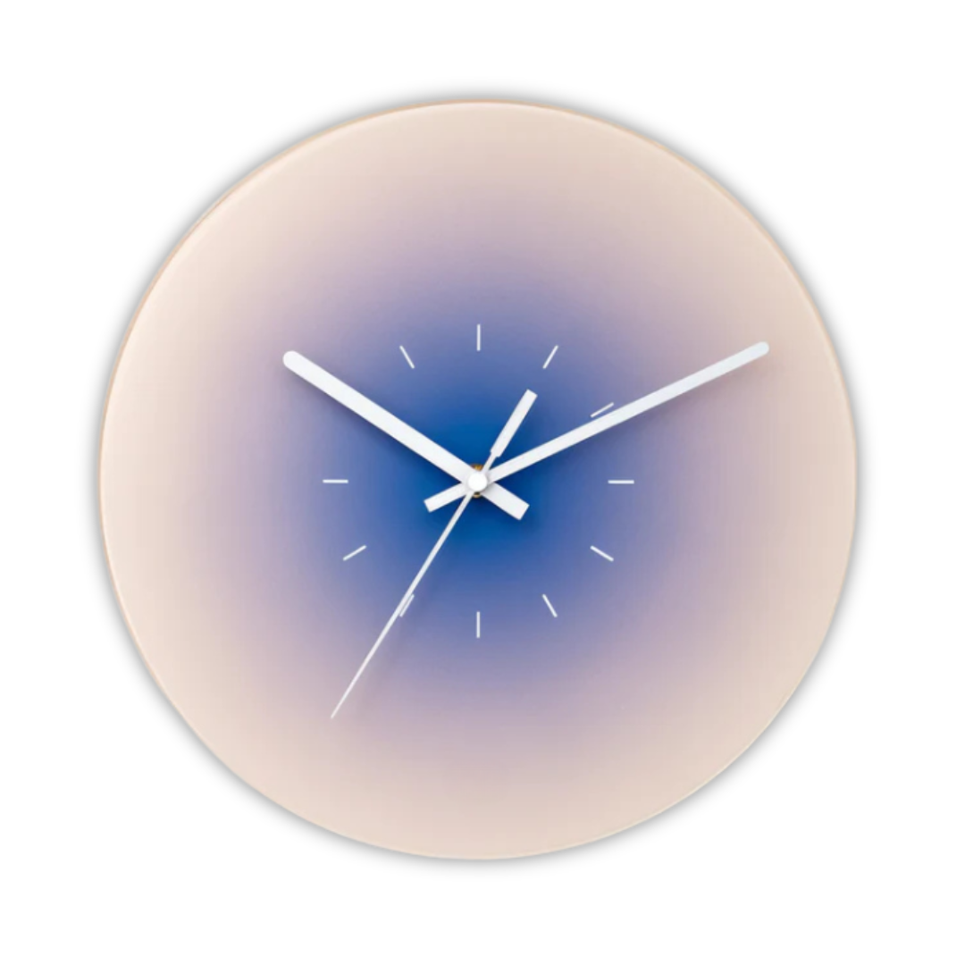 Moderne Wanduhr aus Glas