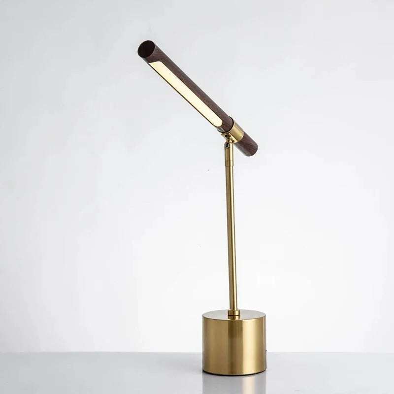 Moderne Schreibtischlampe aus Metall