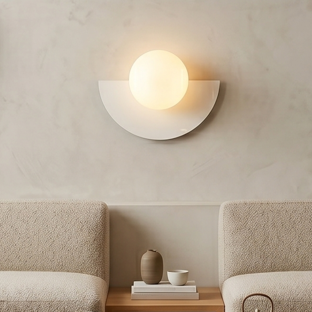 Moderne halbrunde Wandleuchte