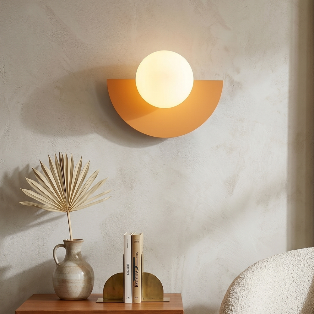 Moderne halbrunde Wandleuchte