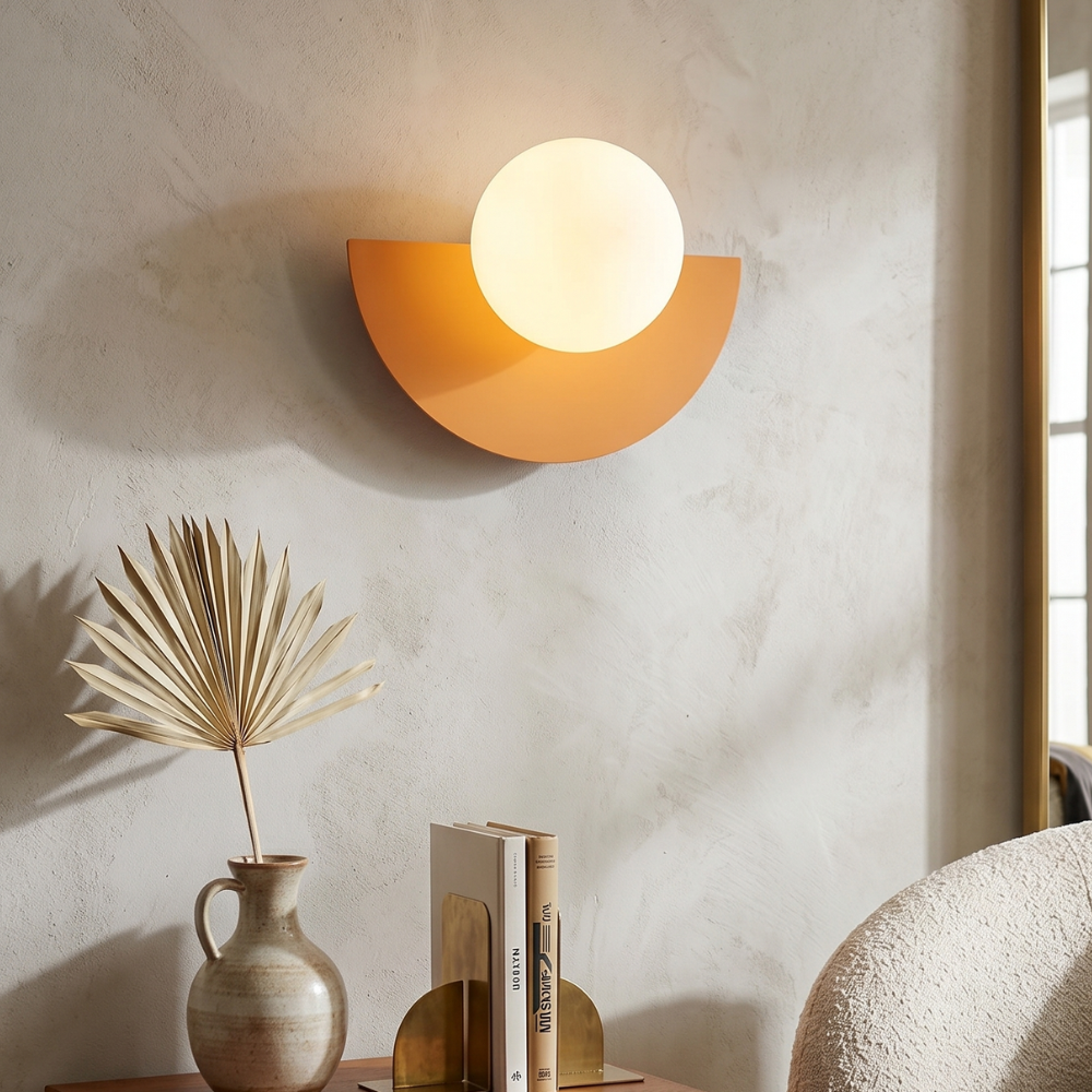 Moderne halbrunde Wandleuchte