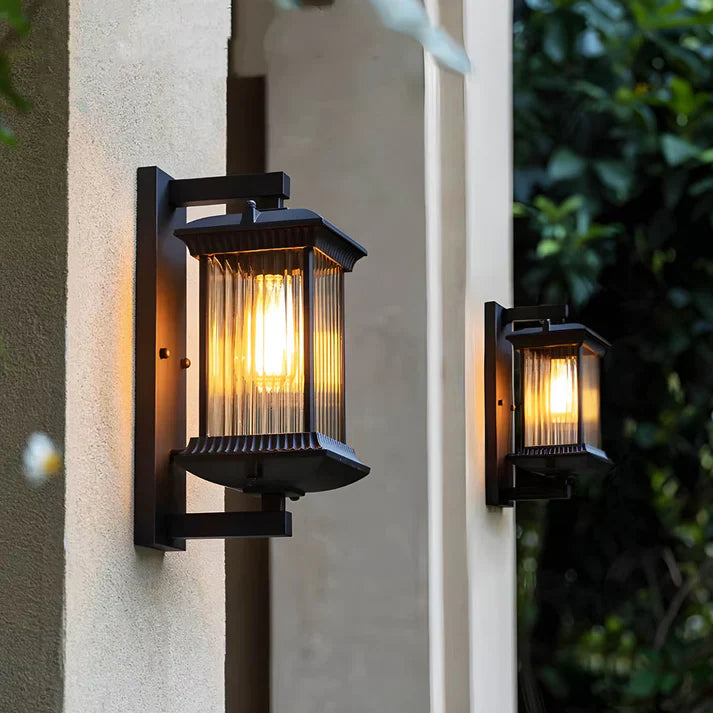 Pavo's Außen-Wandlampe