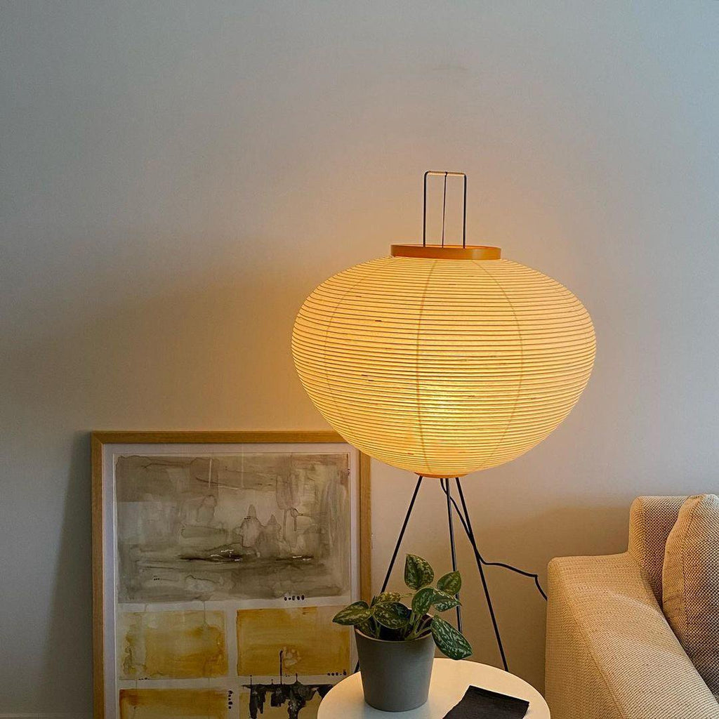 Stehlampe aus Reispapier