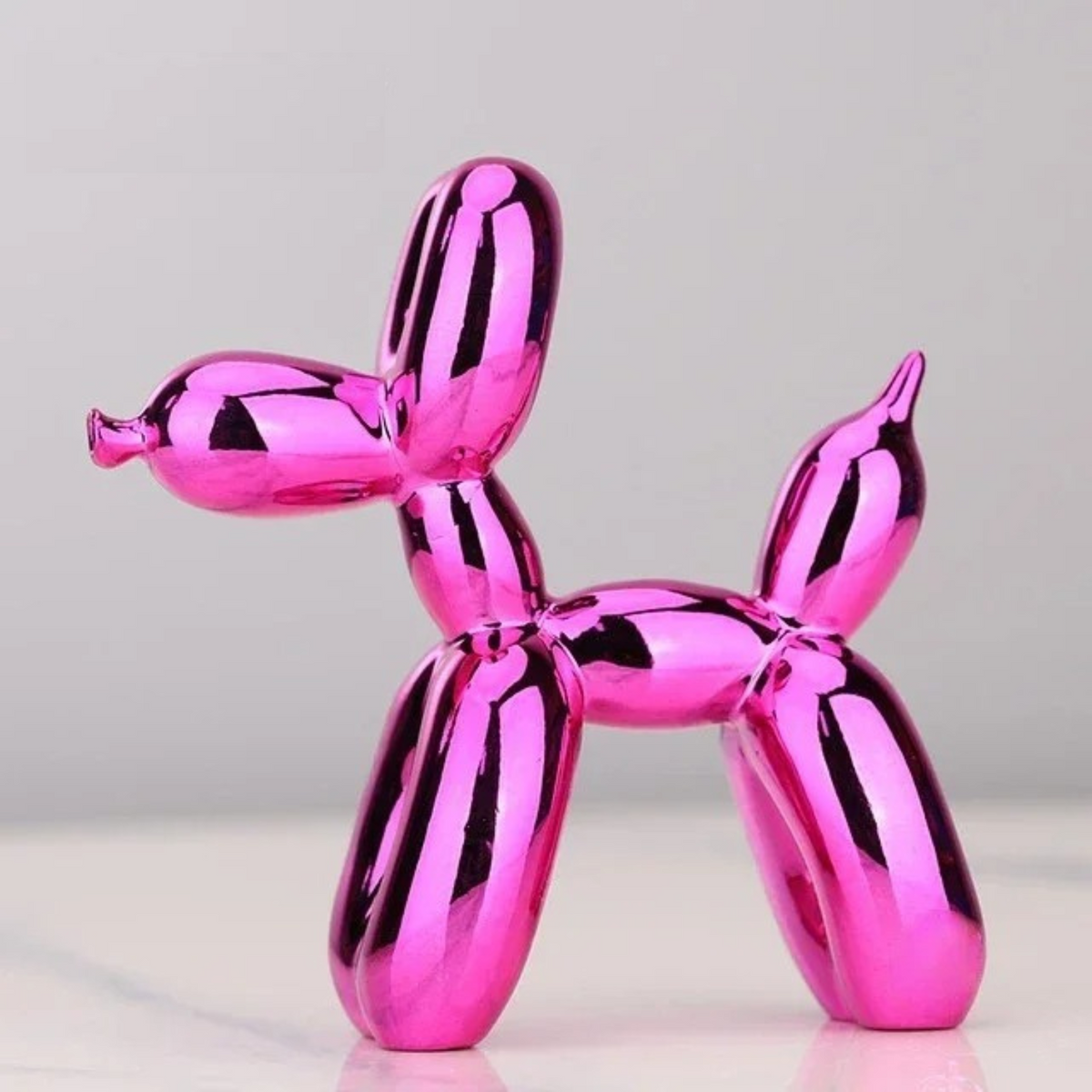 Pop-Art-Skulptur eines Ballonhundes