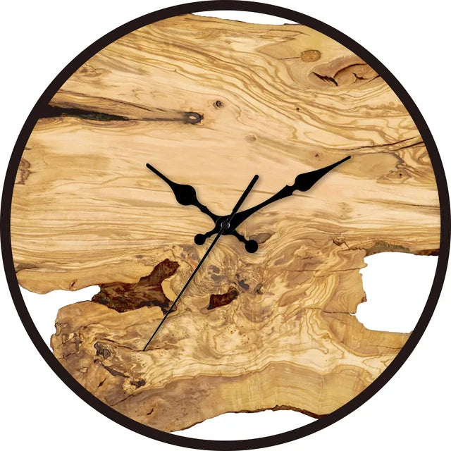 Minimalistische Wanduhr aus Acryl