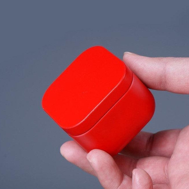 Minimalistische Metall-Aufbewahrungsbox