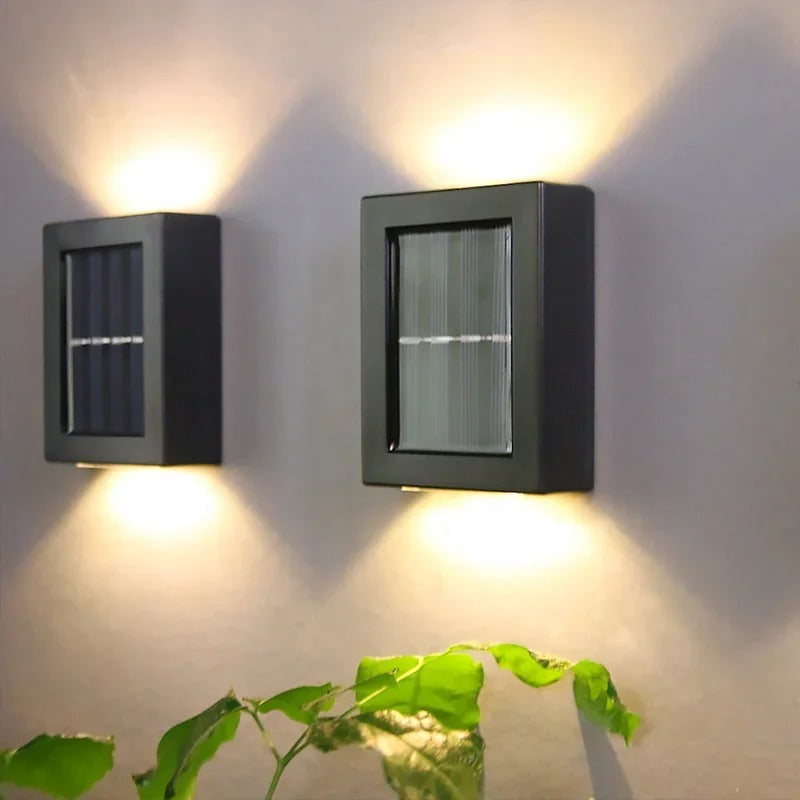 Skandinavische Solar-Wandleuchte