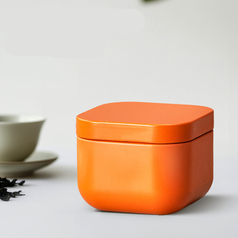 Minimalistische Metall-Aufbewahrungsbox