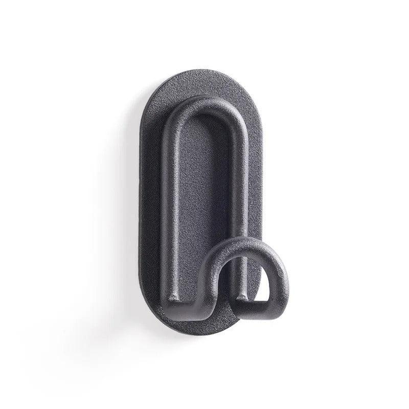 Minimalistische Metallhaken zum Aufkleben