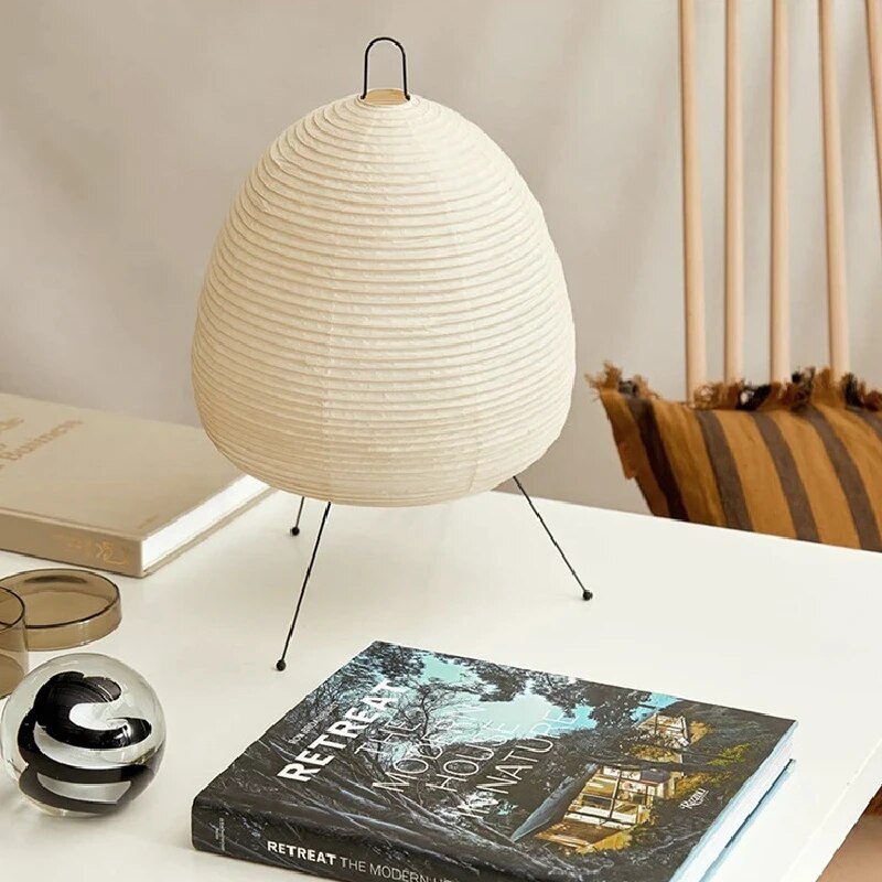 Japandi-Tischlampe aus Papier